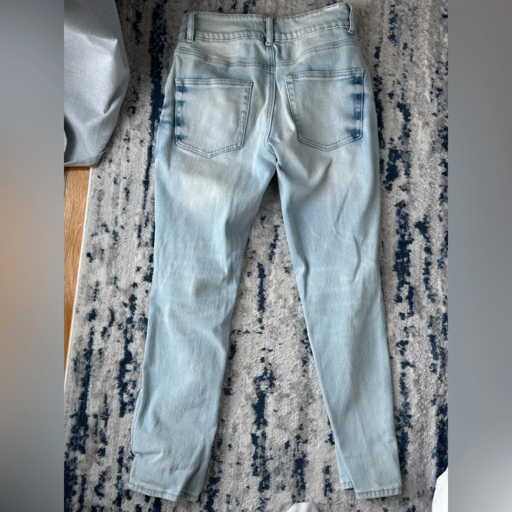 Almost Famous Jeans - Picture 5 of 6